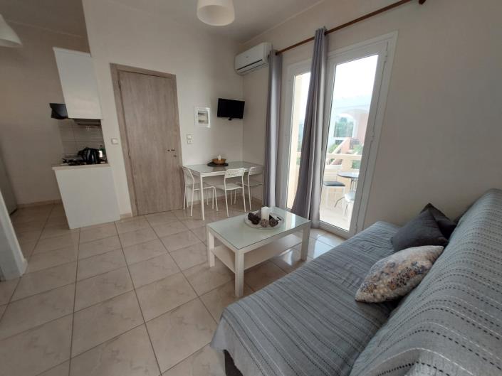 Image No.16-6 Bed Hotel for sale