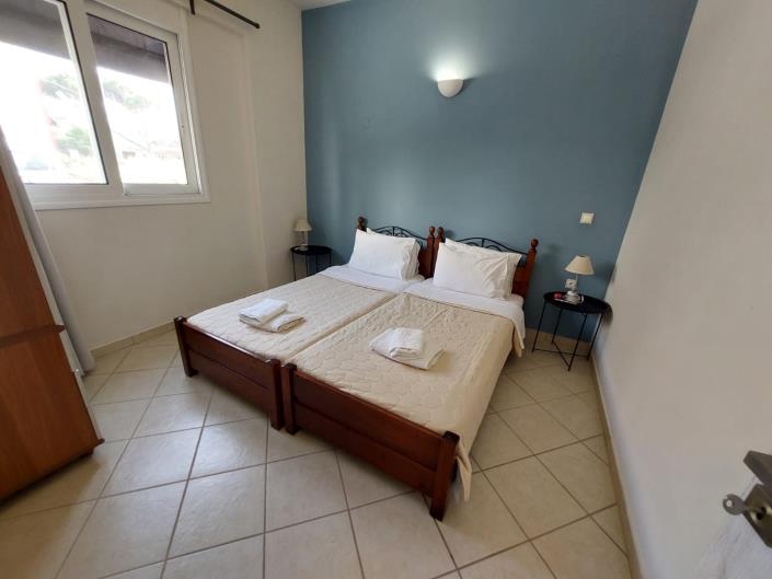 Image No.26-6 Bed Hotel for sale