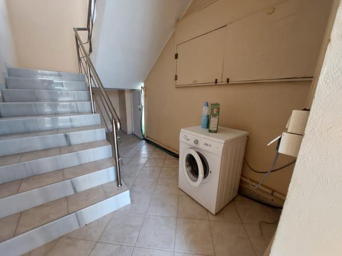 Image No.36-6 Bed Hotel for sale