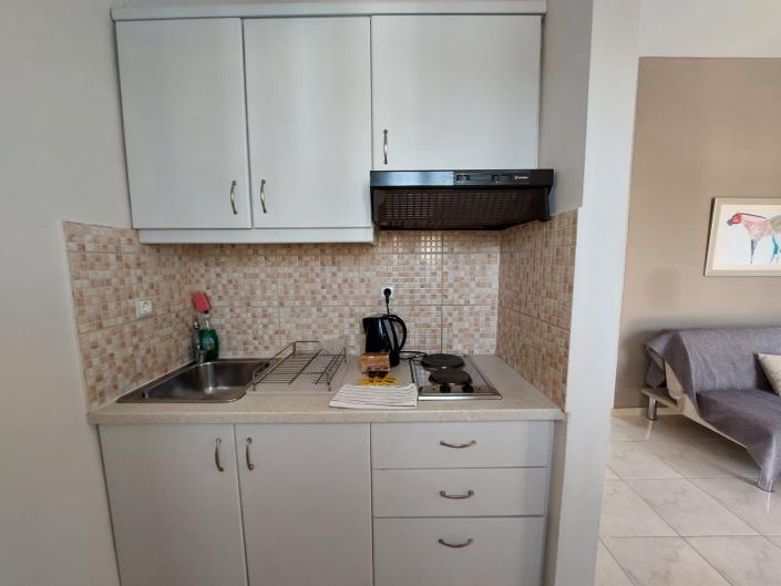 Image No.45-6 Bed Hotel for sale