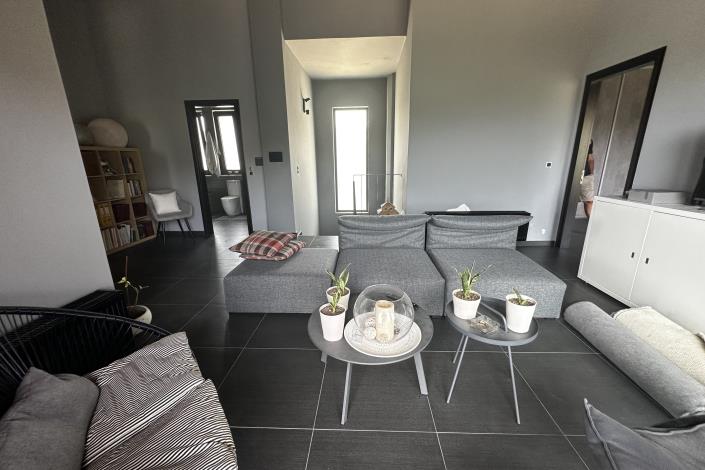 Image No.40-3 Bed Villa for sale