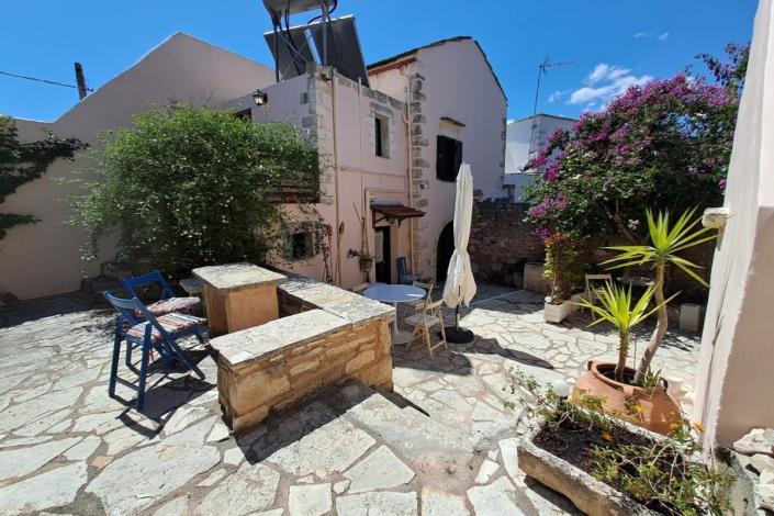 Image No.1-3 Bed House for sale