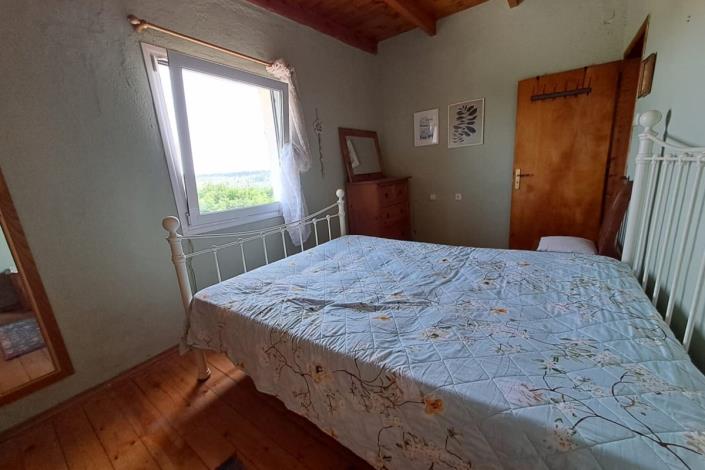 Image No.27-4 Bed Village House for sale