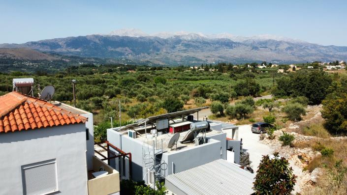 Image No.5-2 Bed House for sale