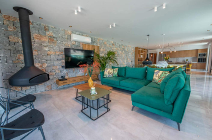 Image No.24-6 Bed Villa for sale