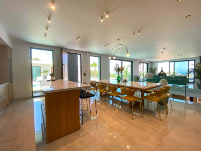 Image No.26-6 Bed Villa for sale