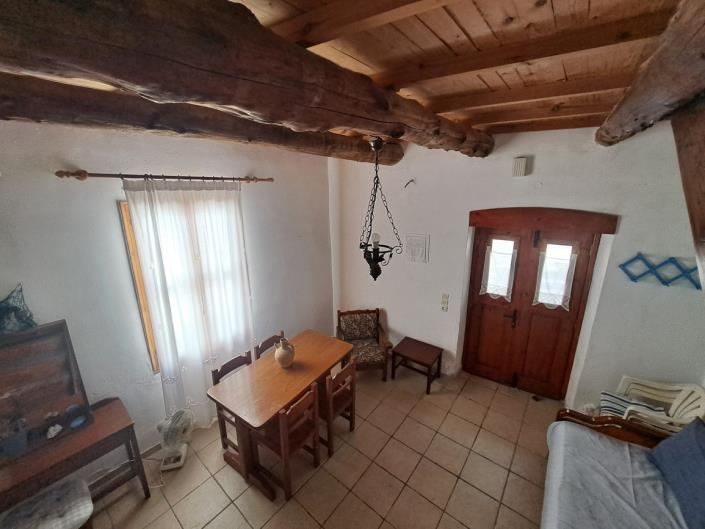 Image No.10-3 Bed House for sale