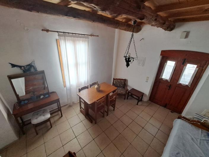 Image No.11-3 Bed House for sale