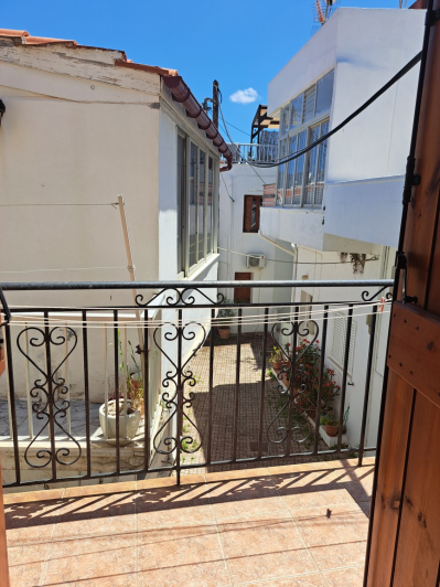 Image No.12-3 Bed House for sale