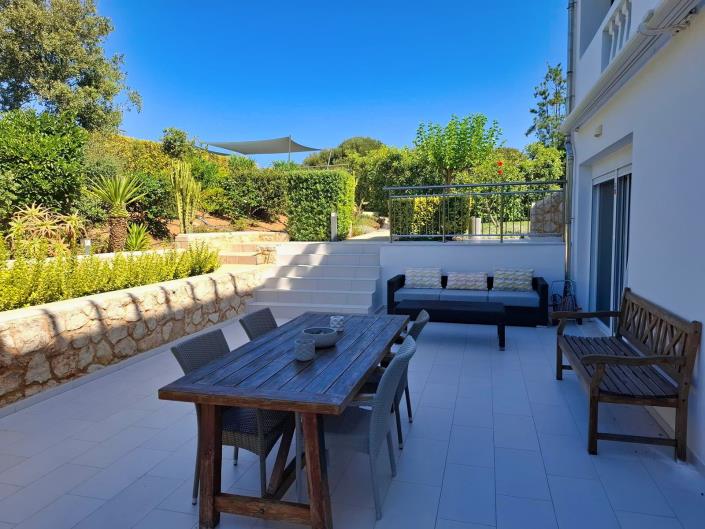 Image No.15-4 Bed Villa for sale