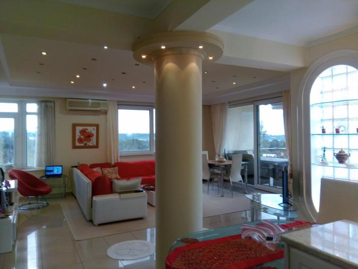 Image No.11-7 Bed Apartment for sale