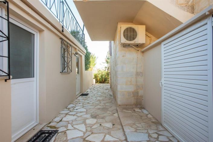 Image No.56-3 Bed Villa for sale