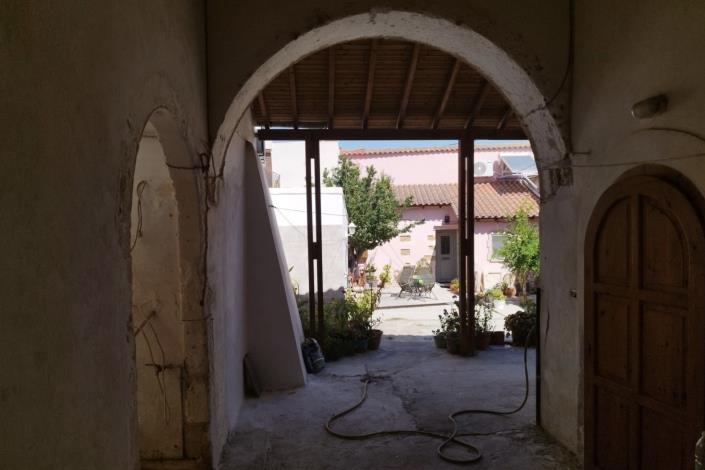 Image No.2-4 Bed House for sale