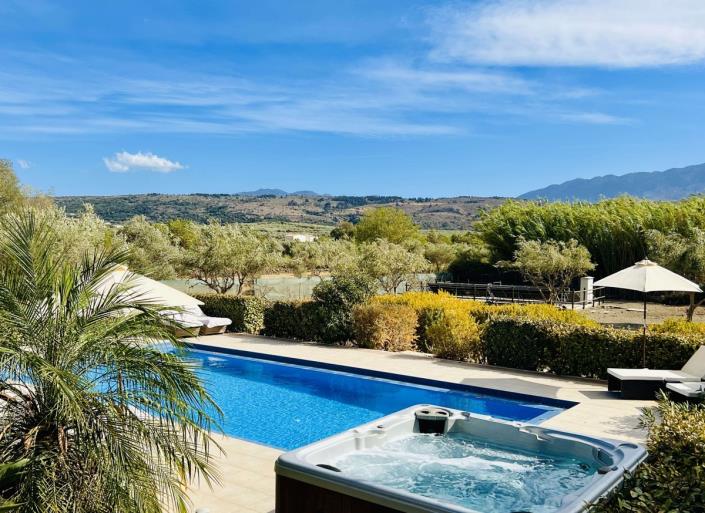 Image No.39-3 Bed Villa for sale