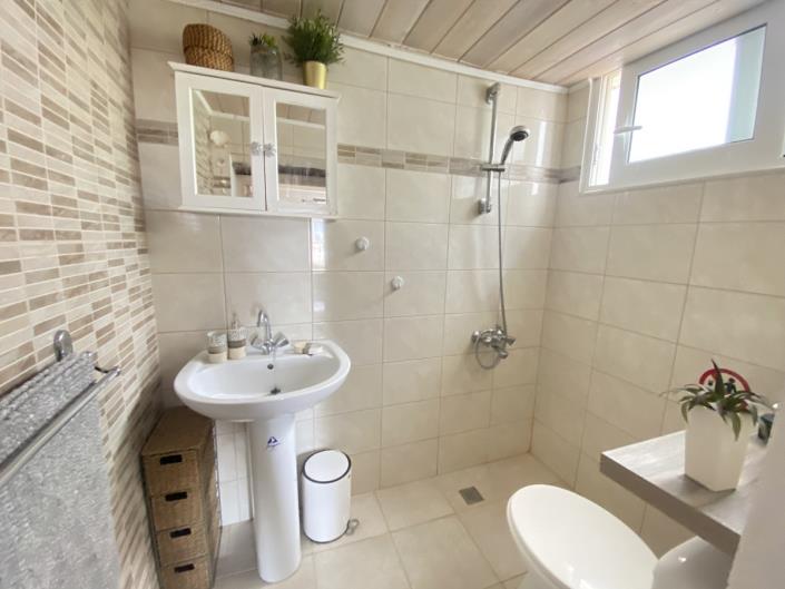 Image No.5-4 Bed Village House for sale