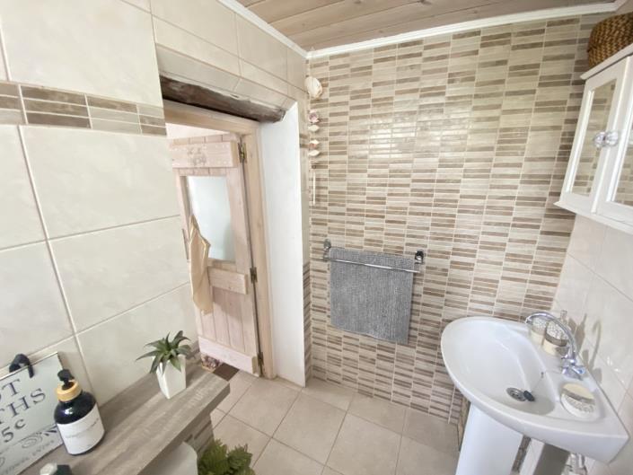 Image No.6-4 Bed Village House for sale