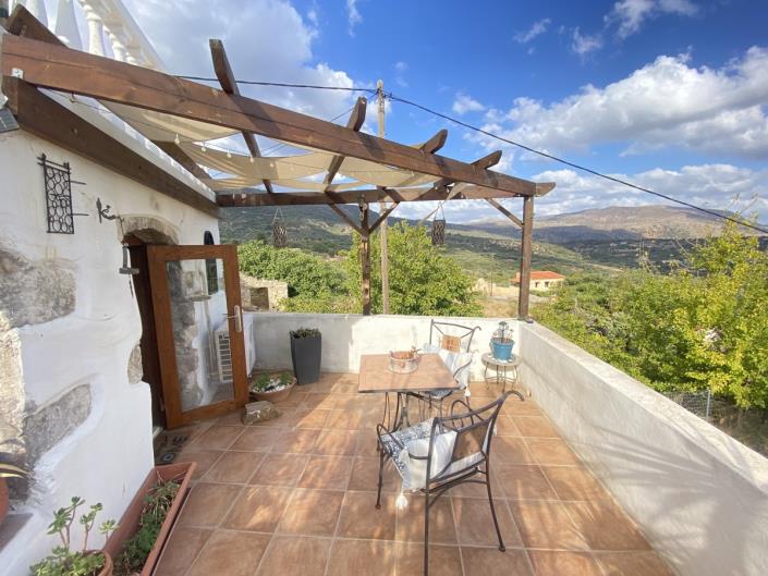 Image No.10-4 Bed Village House for sale