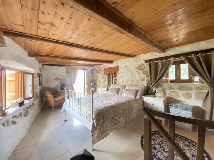 Image No.15-4 Bed Village House for sale