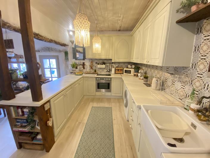 Image No.28-4 Bed Village House for sale