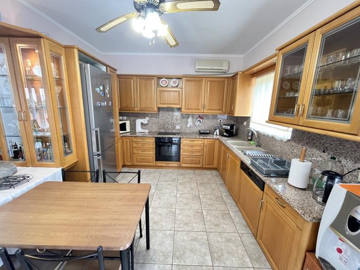 Image No.29-5 Bed House for sale