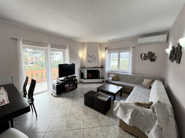 Image No.32-5 Bed House for sale