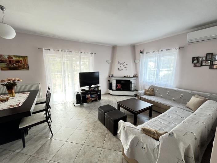 Image No.38-5 Bed House for sale