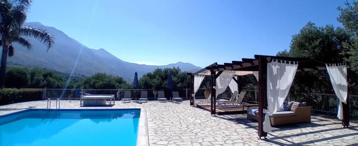 Image No.5-5 Bed Villa for sale