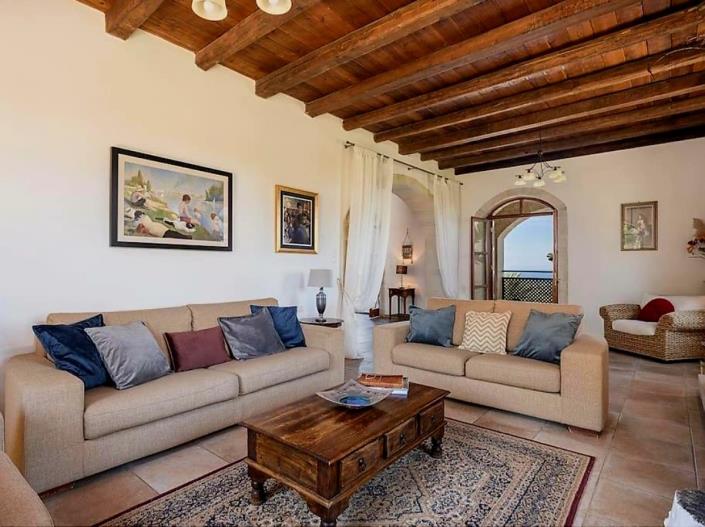 Image No.36-5 Bed Villa for sale