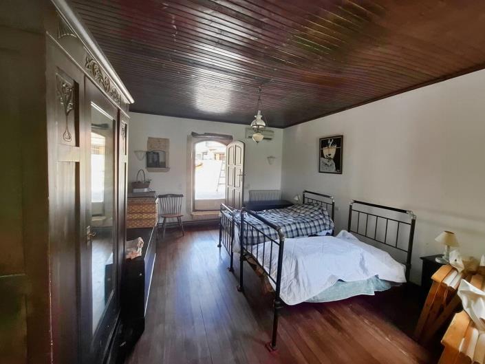 Image No.29-4 Bed House for sale