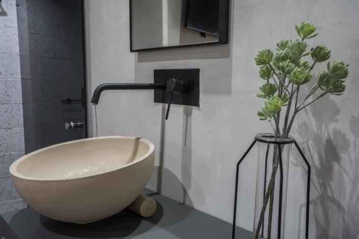 Image No.22-6 Bed Apartment for sale