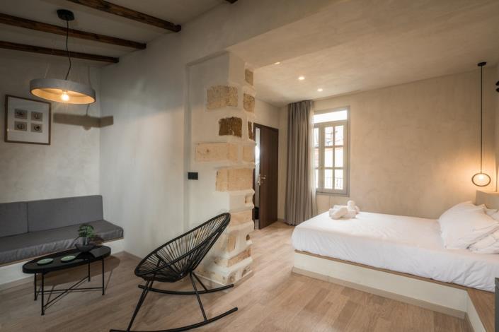 Image No.40-6 Bed Apartment for sale