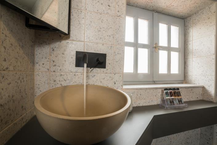 Image No.44-6 Bed Apartment for sale