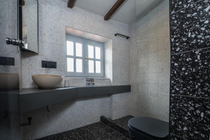 Image No.43-6 Bed Apartment for sale