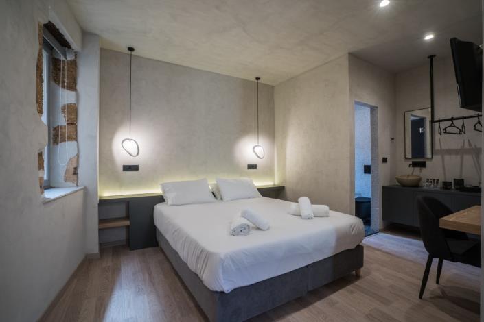 Image No.57-6 Bed Apartment for sale