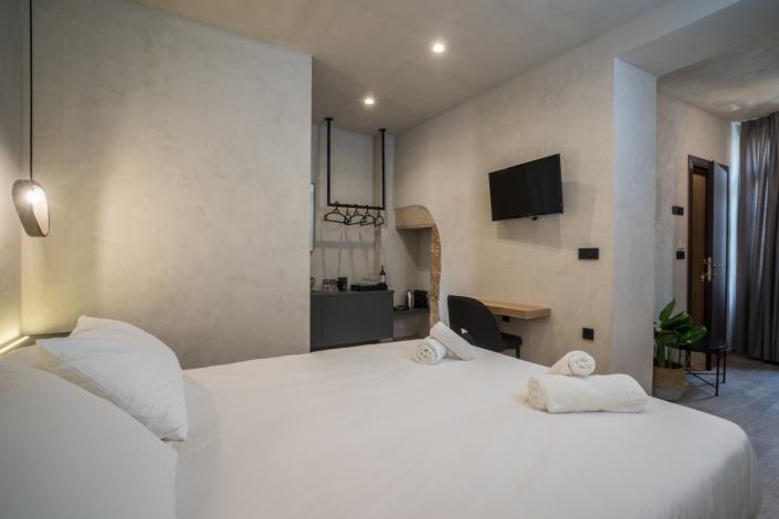 Image No.58-6 Bed Apartment for sale