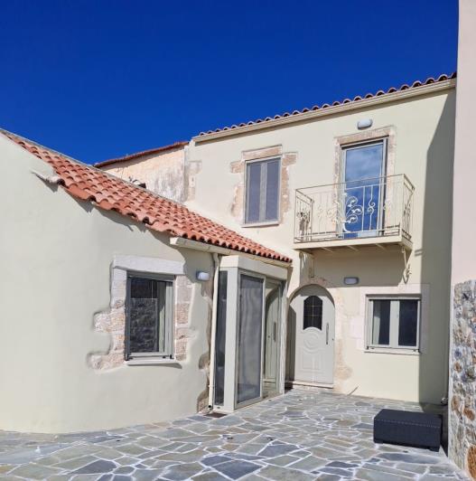 Image No.1-3 Bed House for sale