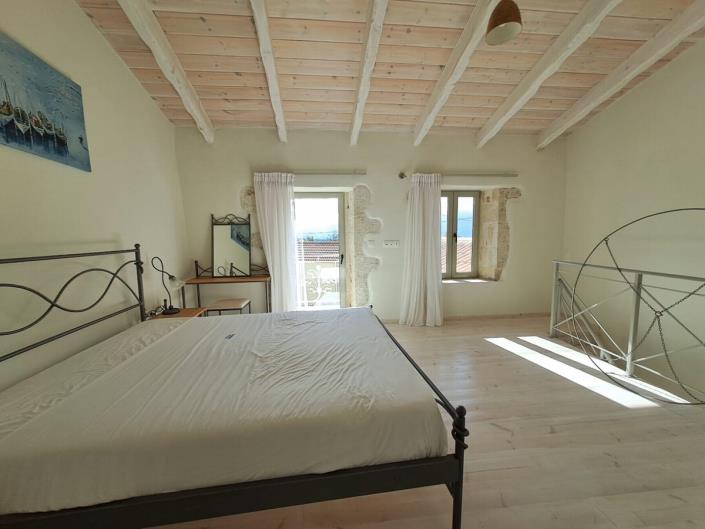 Image No.30-3 Bed House for sale