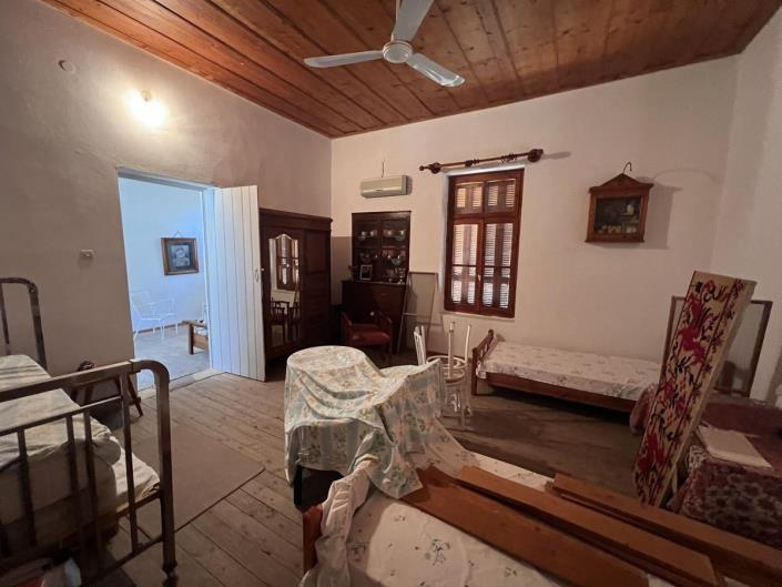 Image No.30-2 Bed Villa for sale