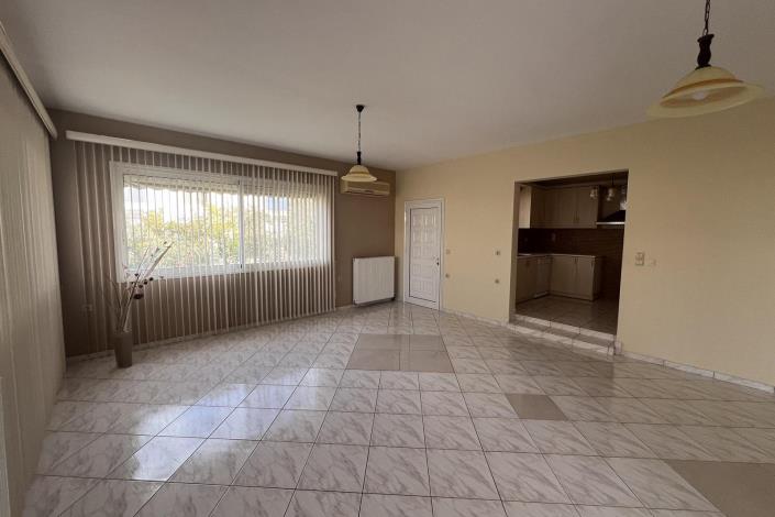 Image No.14-2 Bed House for sale