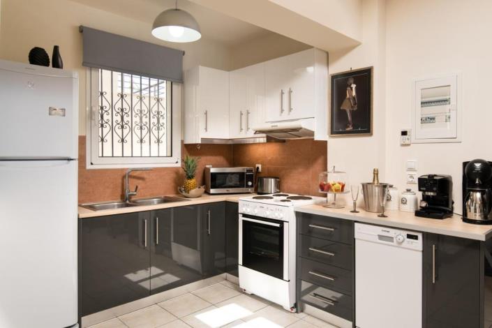 Image No.6-2 Bed Maisonette for sale