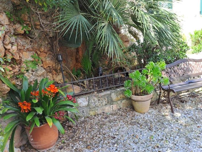 Image No.32-2 Bed House for sale