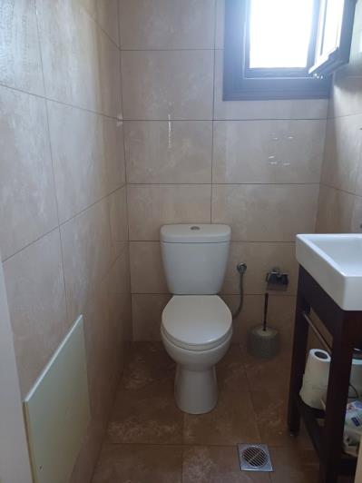 Image No.29-2 Bed House for sale