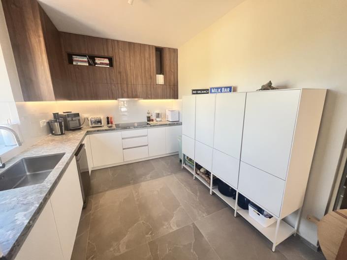 Image No.21-3 Bed Villa for sale