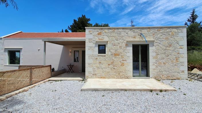 Image No.22-2 Bed Villa for sale