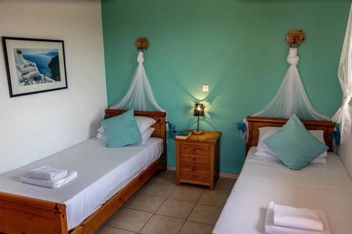 Image No.8-4 Bed House for sale