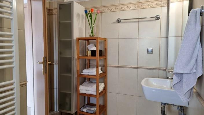 Image No.19-3 Bed Villa for sale