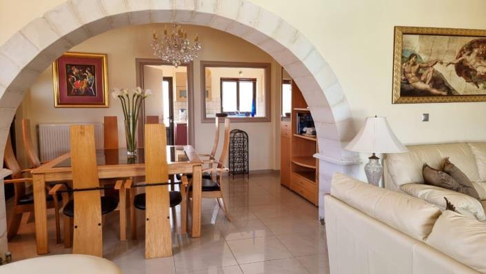 Image No.10-3 Bed Villa for sale