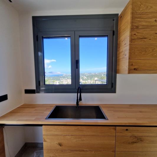 Image No.11-8 Bed Villa for sale