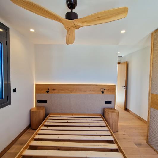 Image No.15-8 Bed Villa for sale