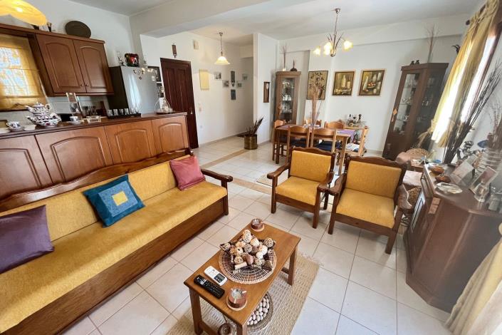 Image No.22-2 Bed Apartment for sale